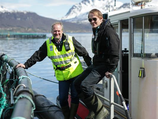 Johannes und Marius Arvesen vom Mermaid Partner in Norwegen Zwei Männer auf einem Boot
